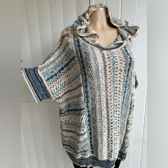MIA MADDISON Missy Plus Lightweight crocheted short sleeve hoodie sweater  1X - Picture 4 of 4